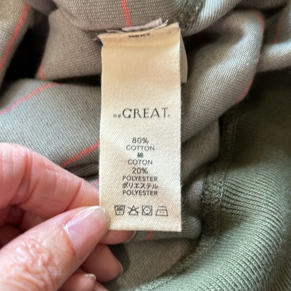 The Great The Velour Vneck Sweatshirt Army Pin Stripe Top Sz 2 Medium NEW - Picture 10 of 14